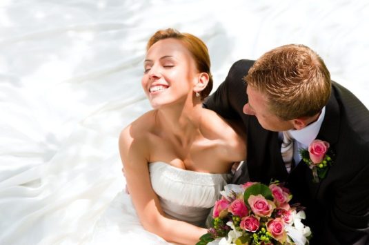 Matrimoni rinviati a causa del Coronavirus: ci si sposerà in inverno o nel 2021.