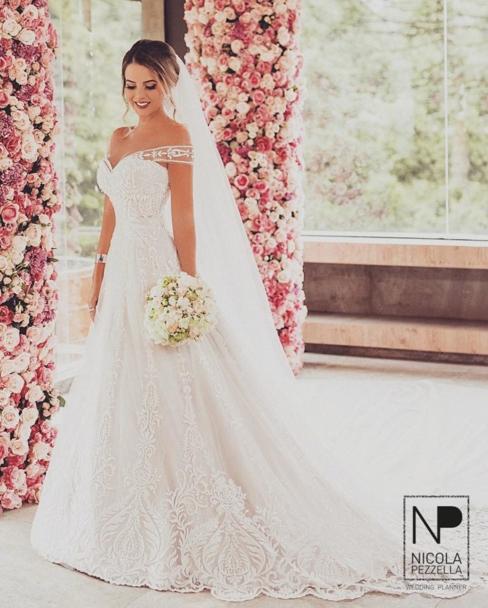 Come scegliere l’abito da sposa perfetto